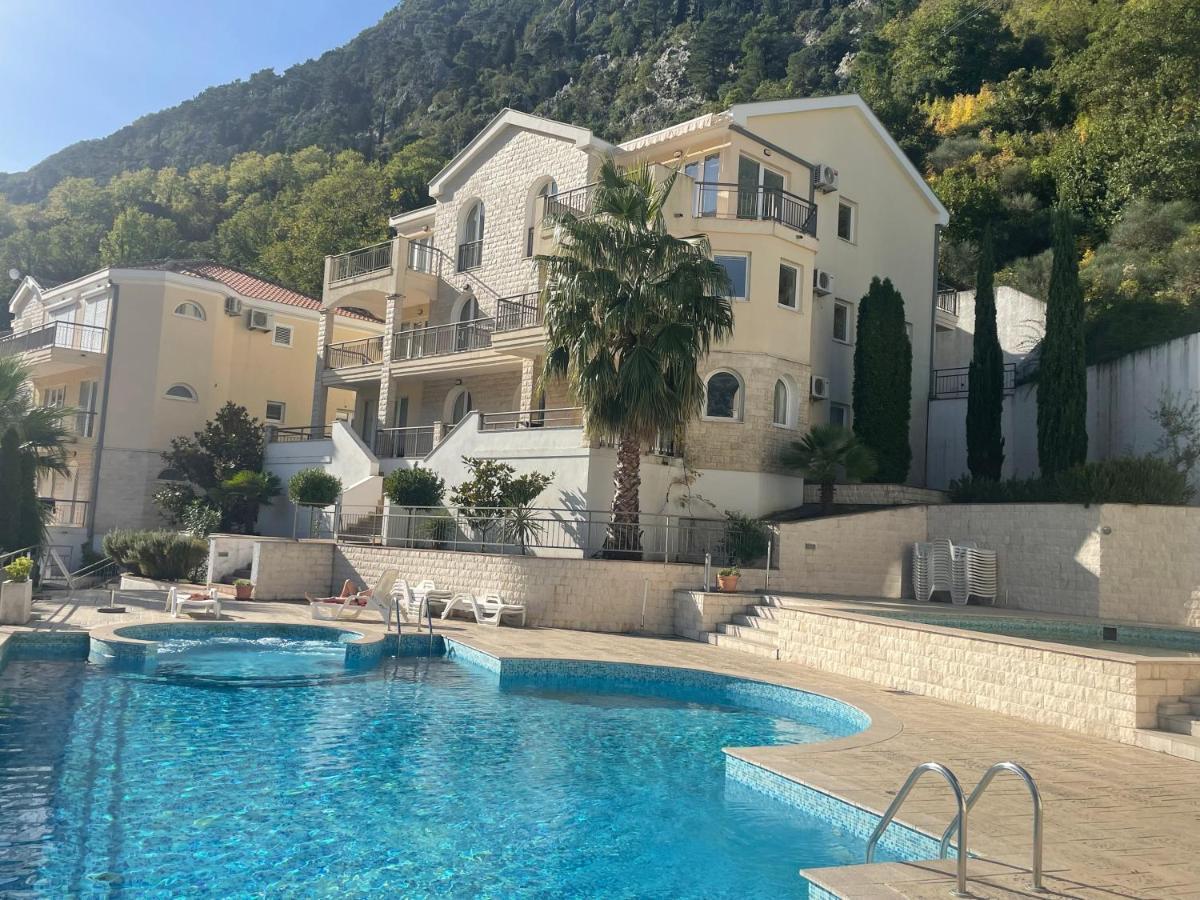 Апартаменти Stunning View To Kotor Bay And Old Town - C2 Vista Muo Екстер'єр фото
